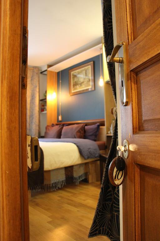 Private Room In A Parisian Homestay! - Close To It All! Zimmer foto