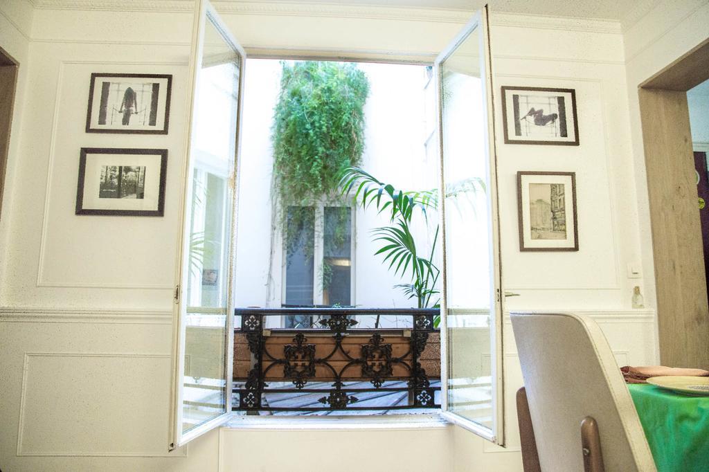 Private Room In A Parisian Homestay! - Close To It All! Exterior foto